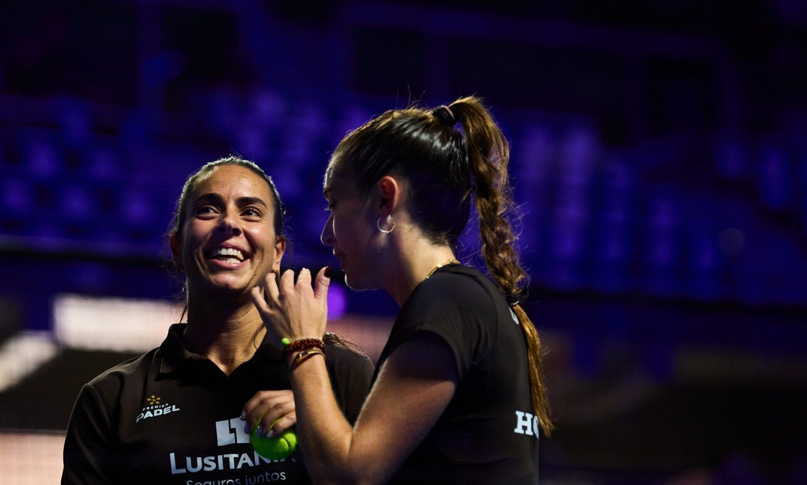 Sofia Araújo já está nos quartos de final de Milão. Irmãos Deus despedem-se frente a Chingalán