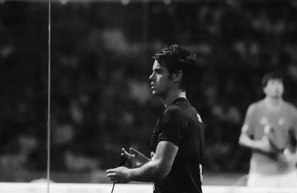Coki Nieto obrigado a parar a um mês do Mundial